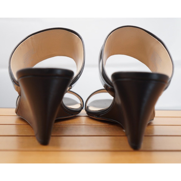 Tory Burch Women’s Black Leather Slide Wedges SZ 9 - Picture 8 of 16